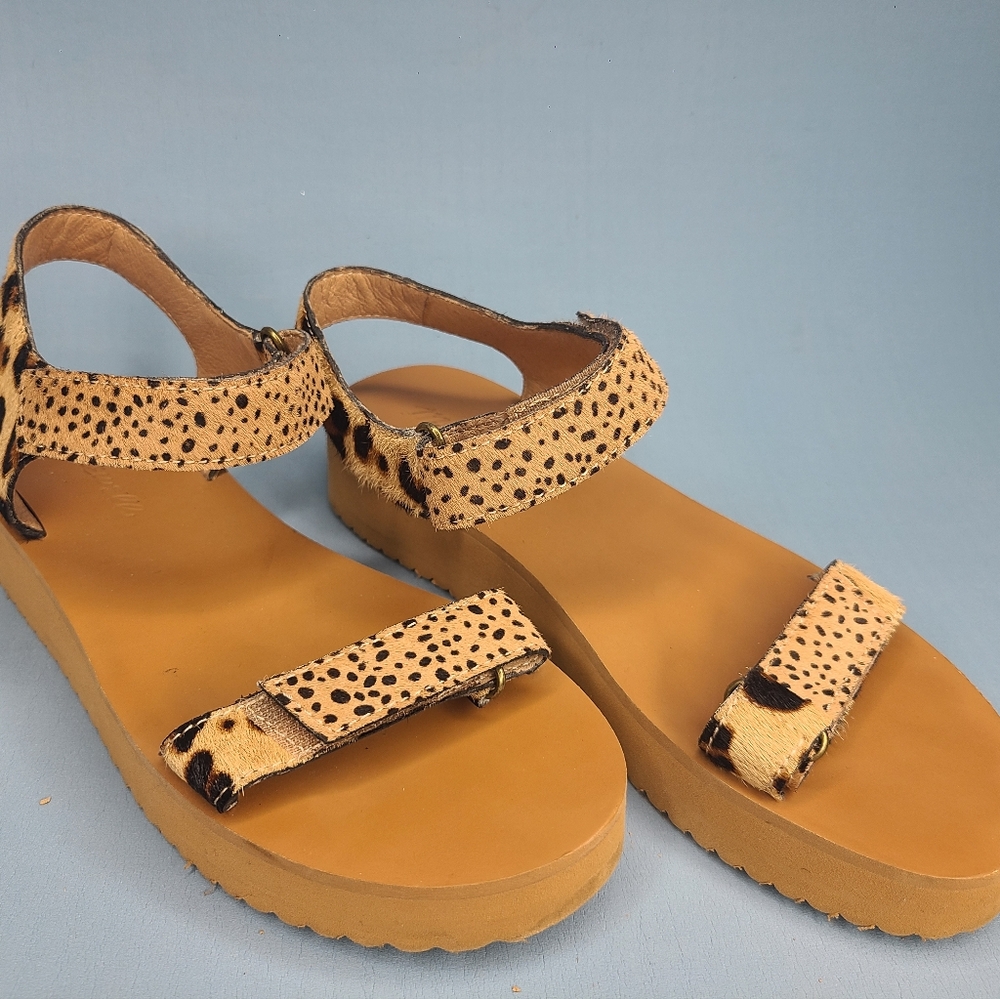 Madewell Leopard Calf Hair Sandals Size 7 Animal Print Flat Ankle Strap